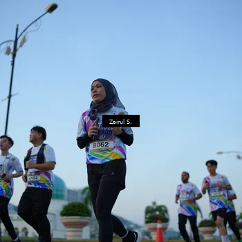 Runner Photo 6087655