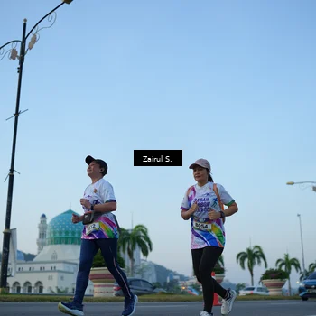 Runner Photo 6087676