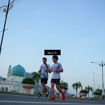 Runner Photo 6087715