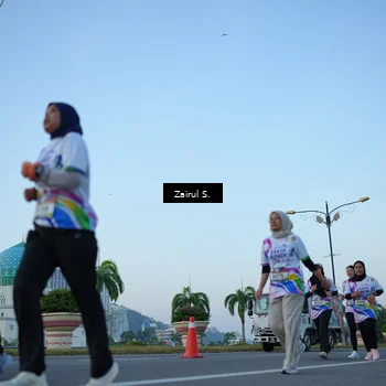 Runner Photo 6087725