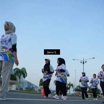 Runner Photo 6087731
