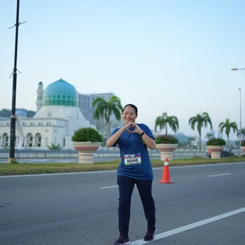 Runner Photo 6087847