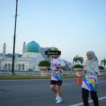 Runner Photo 6087857