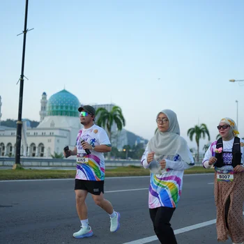 Runner Photo 6087858