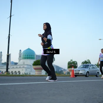 Runner Photo 6087878