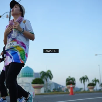Runner Photo 6087903