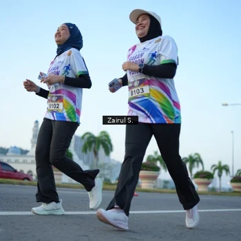 Runner Photo 6087993