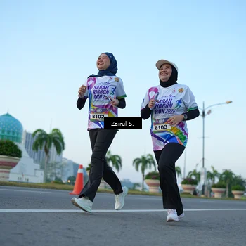 Runner Photo 6088012