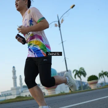 Runner Photo 6088016