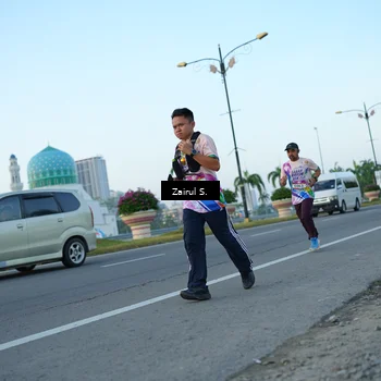 Runner Photo 6088043