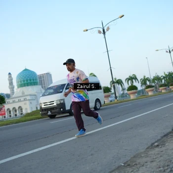 Runner Photo 6088047
