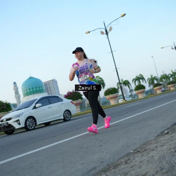 Runner Photo 6088049