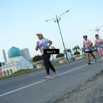 Runner Photo 6088052