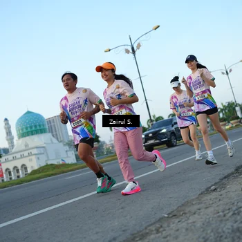 Runner Photo 6088062