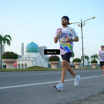Runner Photo 6088074