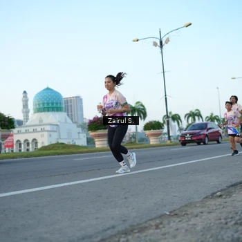 Runner Photo 6088102