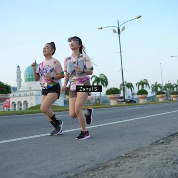 Runner Photo 6088116