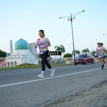 Runner Photo 6088118