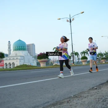 Runner Photo 6088131