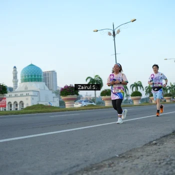 Runner Photo 6088133