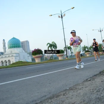 Runner Photo 6088142