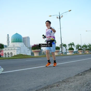 Runner Photo 6088143