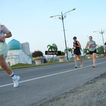 Runner Photo 6088158