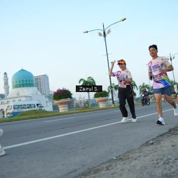 Runner Photo 6088159