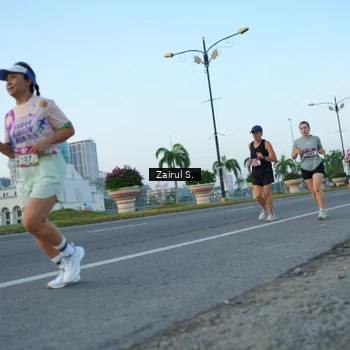 Runner Photo 6088161