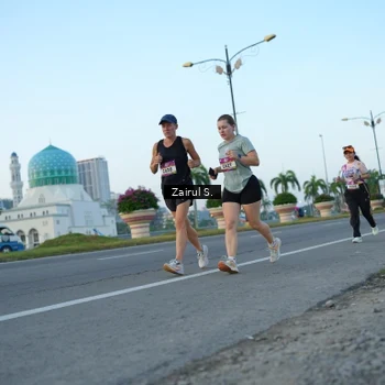 Runner Photo 6088163