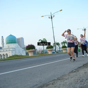 Runner Photo 6088178