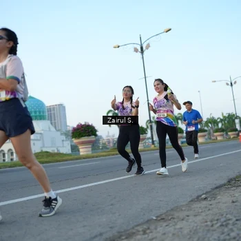 Runner Photo 6088182