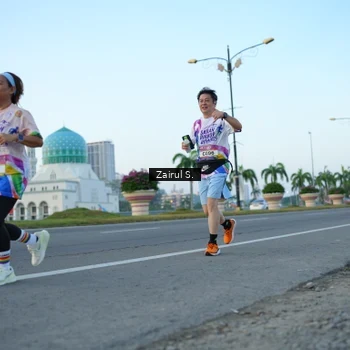 Runner Photo 6088185