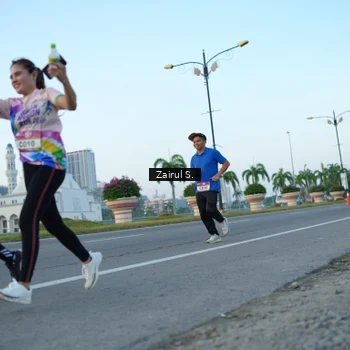 Runner Photo 6088190