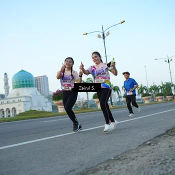 Runner Photo 6088219