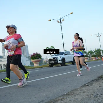 Runner Photo 6088222