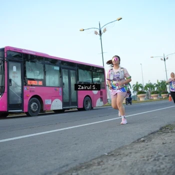 Runner Photo 6088244