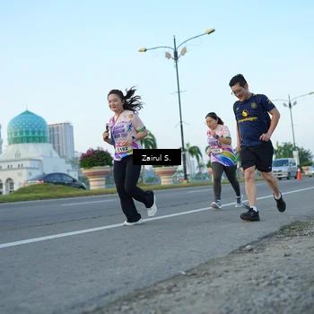Runner Photo 6088307