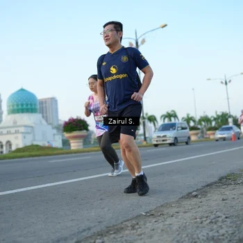 Runner Photo 6088308
