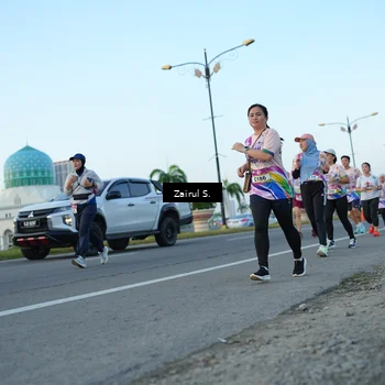 Runner Photo 6088333