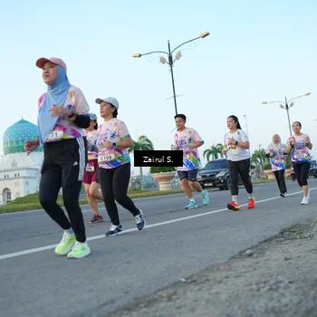 Runner Photo 6088343