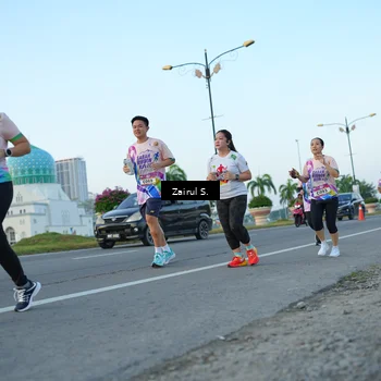 Runner Photo 6088347