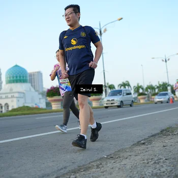 Runner Photo 6088352