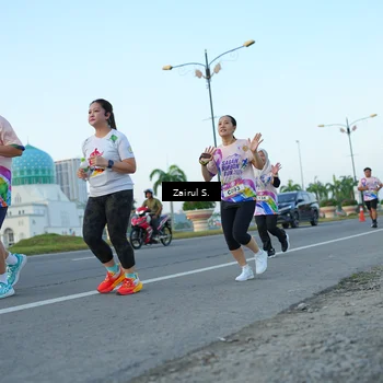 Runner Photo 6088357