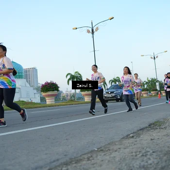 Runner Photo 6088375