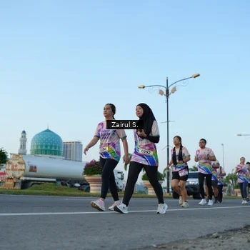 Runner Photo 6088457