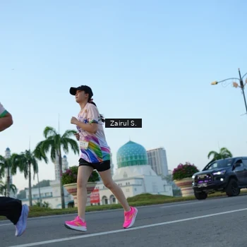 Runner Photo 6088466