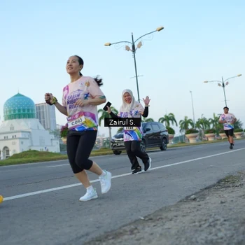 Runner Photo 6088477