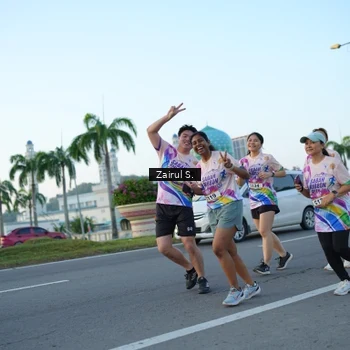 Runner Photo 6088500