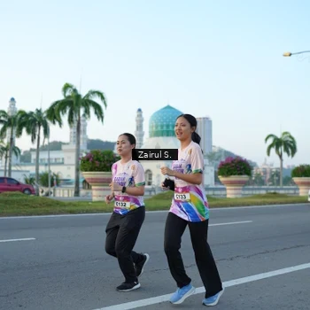 Runner Photo 6088532